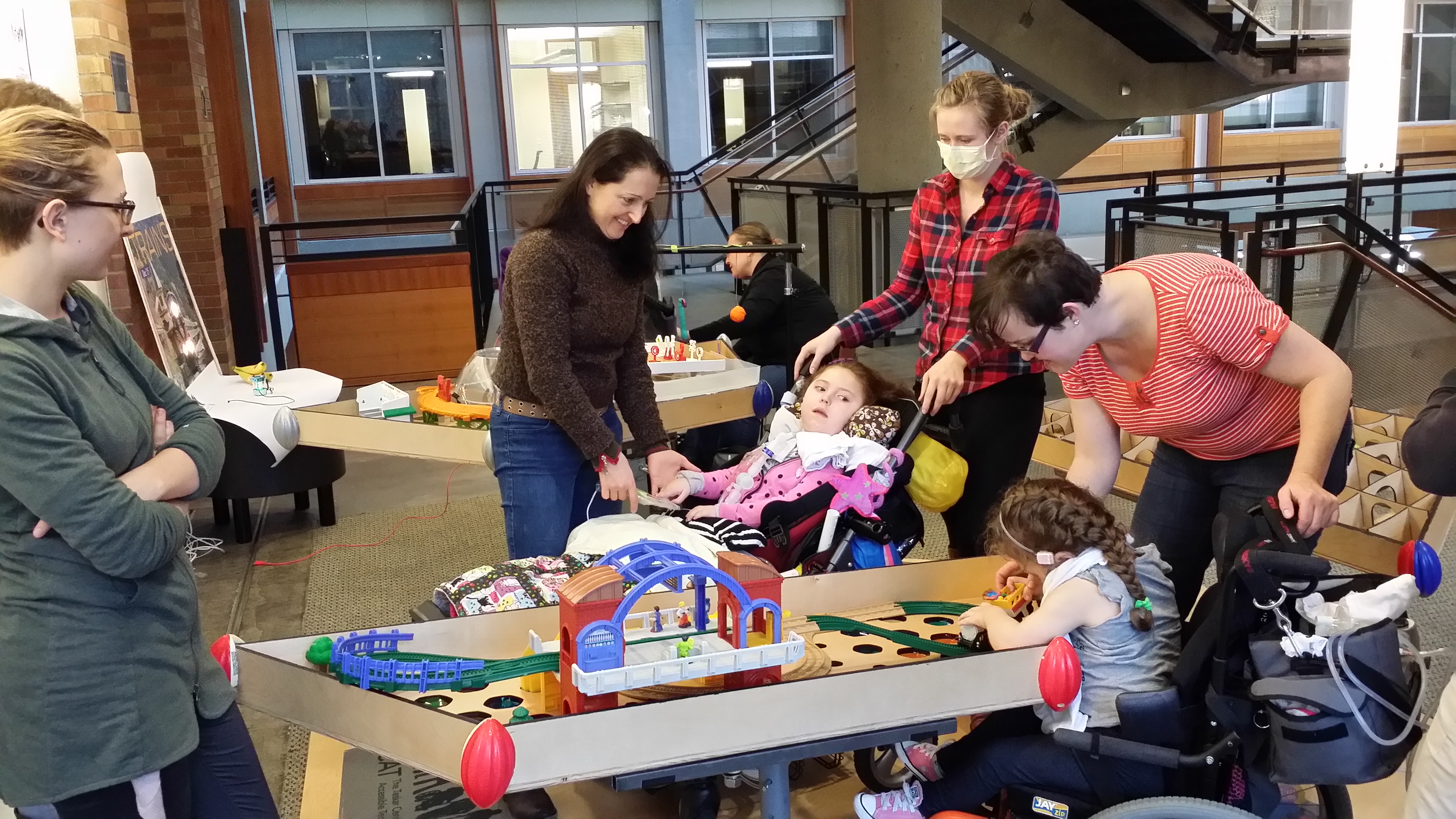 Play Group theme was "trains" in December 2016.